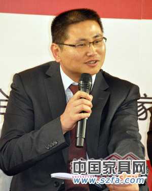 居然之家樂屋家裝設(shè)計中心總經(jīng)理 錢明發(fā) 居然之家樂屋家裝設(shè)計中心總經(jīng)理 錢明發(fā)